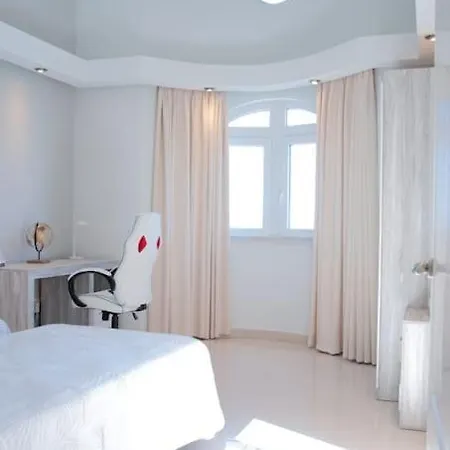 Lumi Villa *