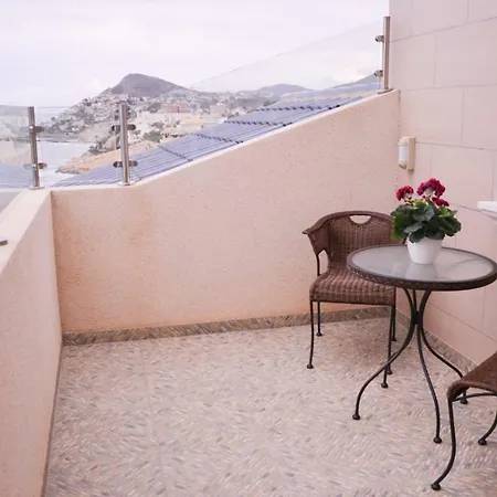 Lumi * El Campello